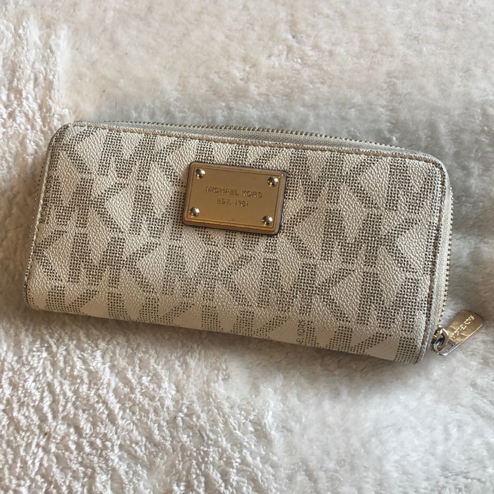 Michael Korea logo Print wallet